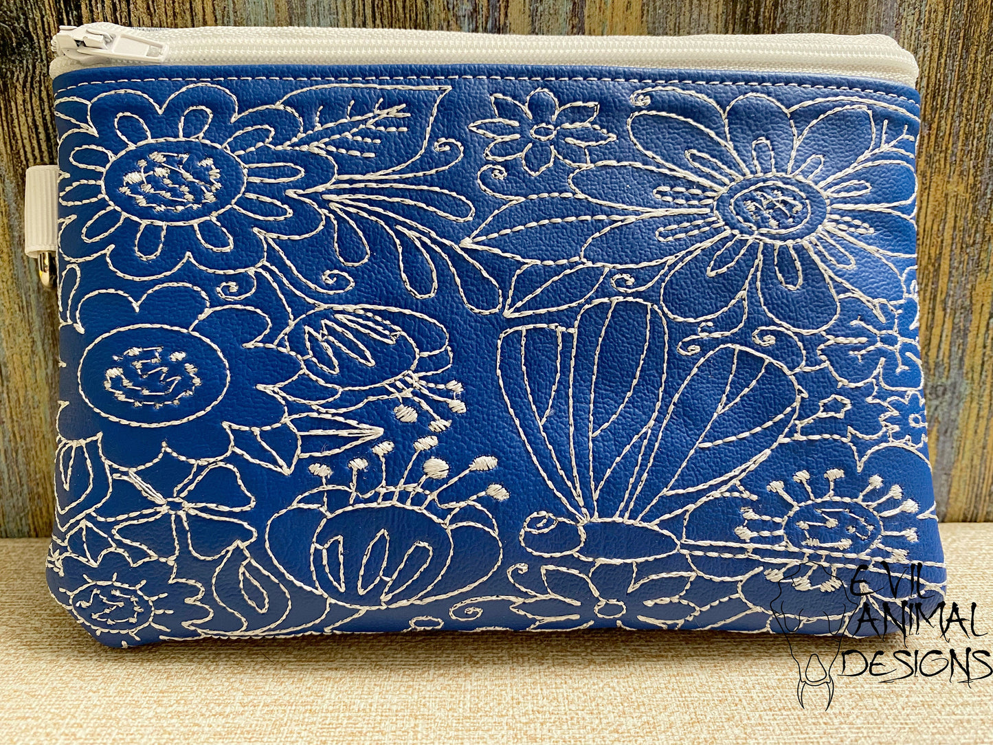 Dragonfly Quilted Lined Bag